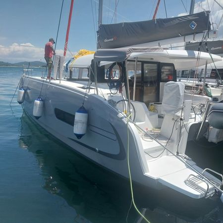 Excess 11 | Hellenic Breeze