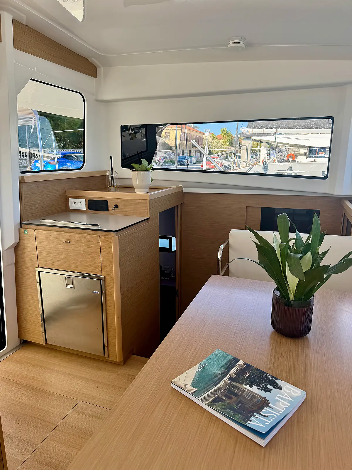 Excess 11 | Hellenic Breeze