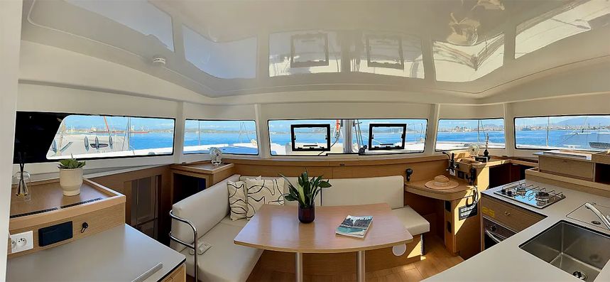 Excess 11 | Hellenic Breeze