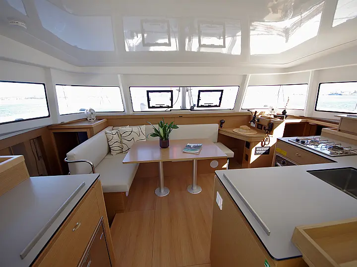 Excess 11 | Hellenic Breeze