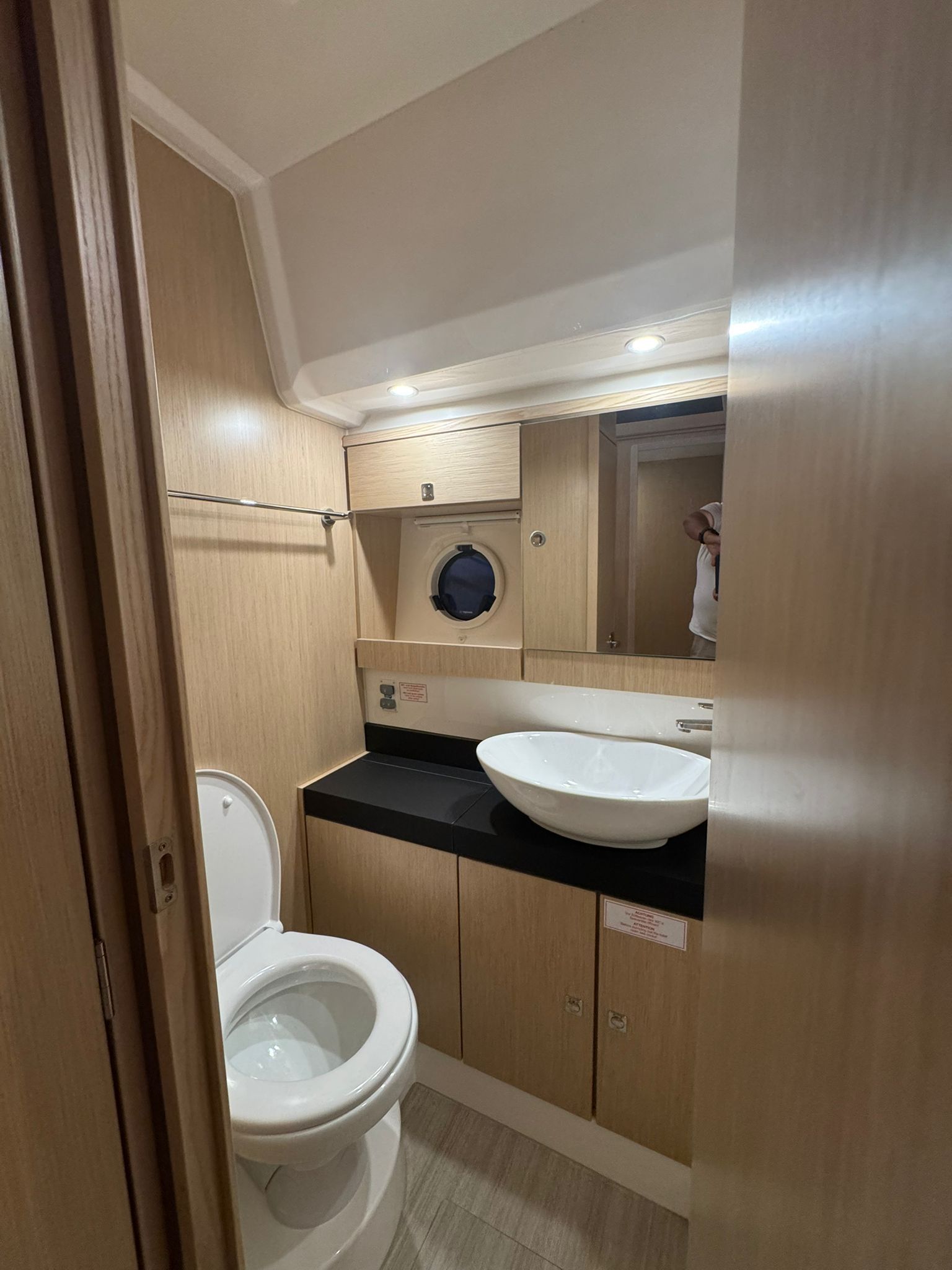 Bavaria Virtess 420 Fly | Lana