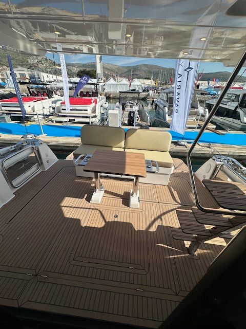 Bavaria Virtess 420 Fly | Lana