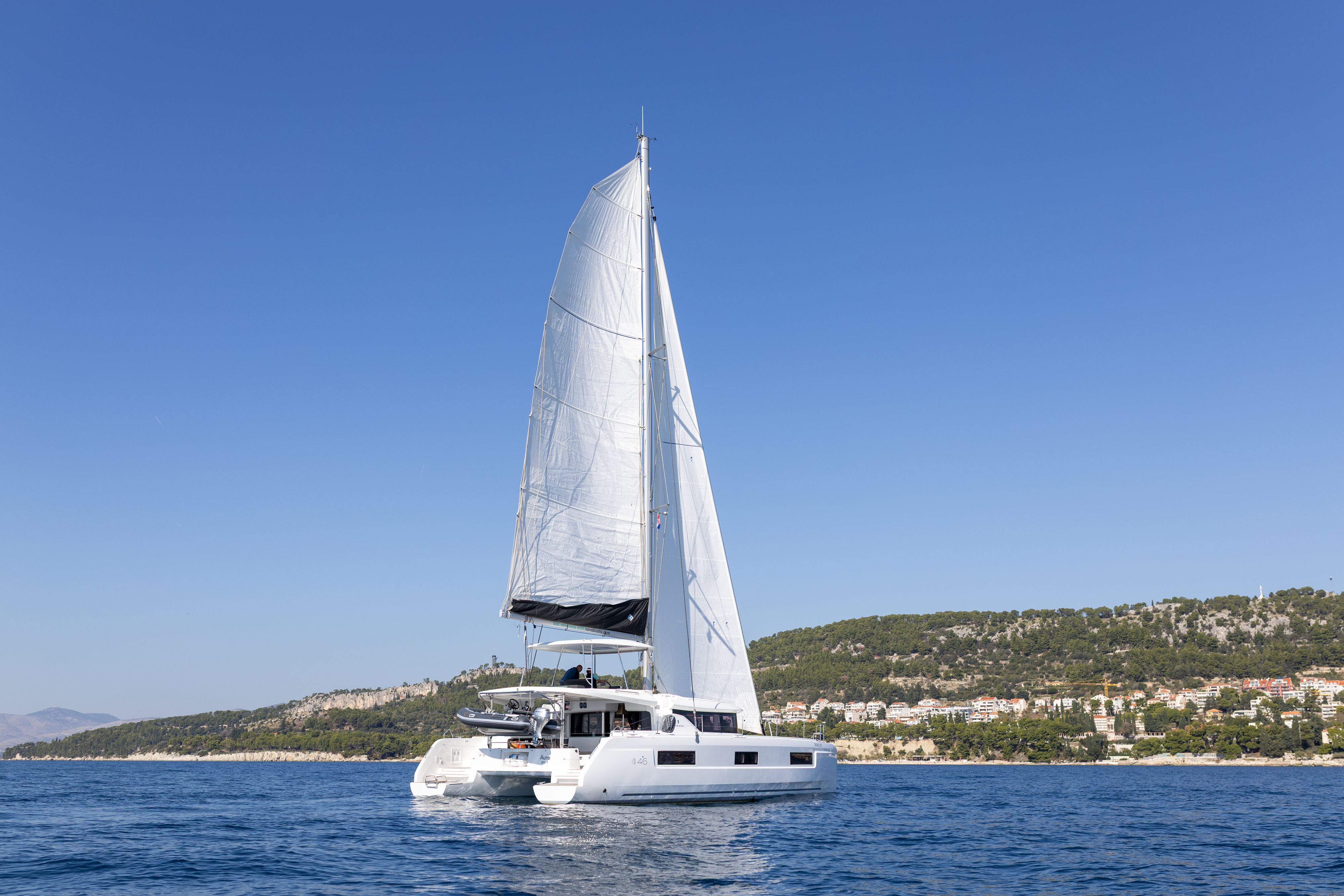 Lagoon 46 | Aura
