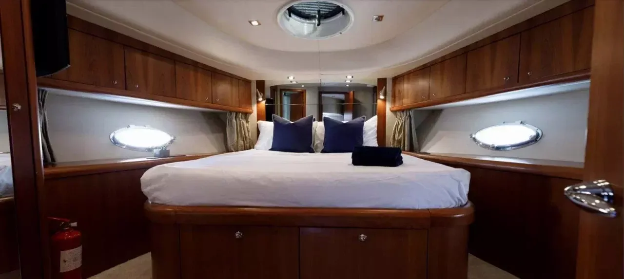 Sunseeker 64 | Julia