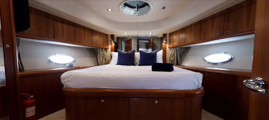 Sunseeker 64 | Julia