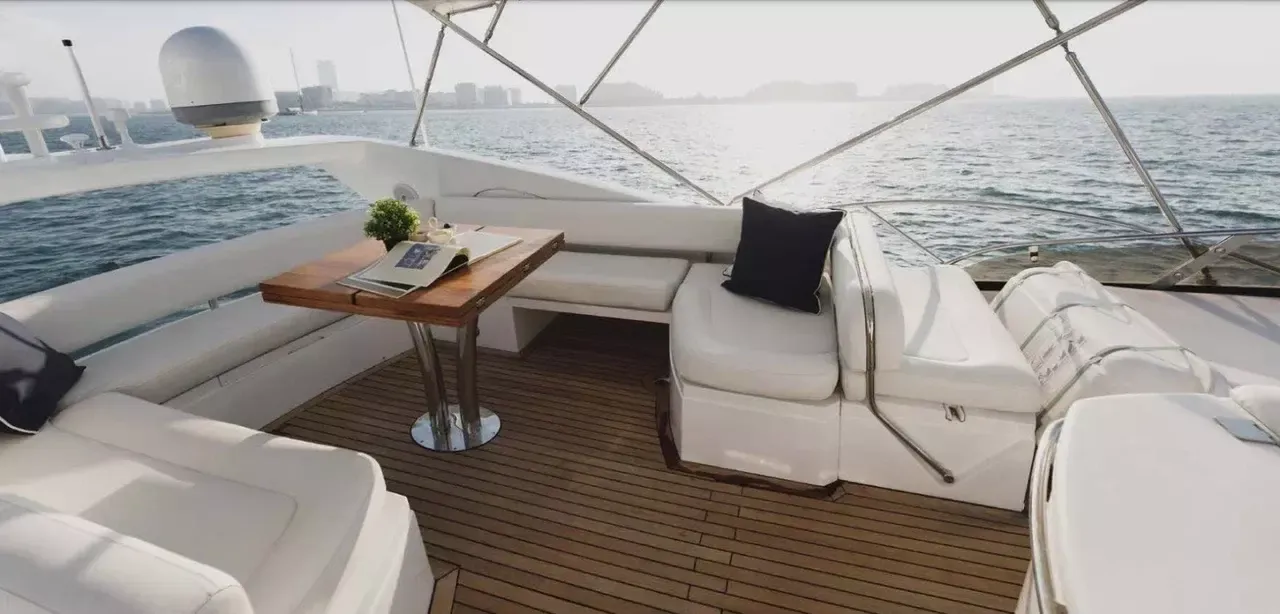 Sunseeker 64 | Julia