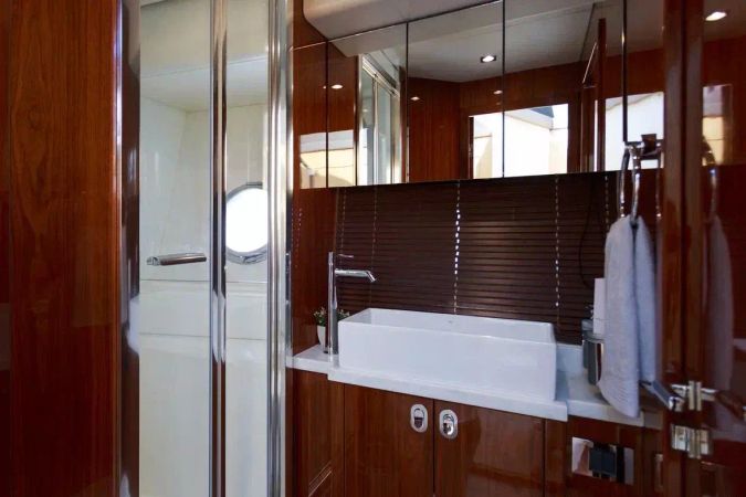 Sunseeker Manhattan 65 | Raidex