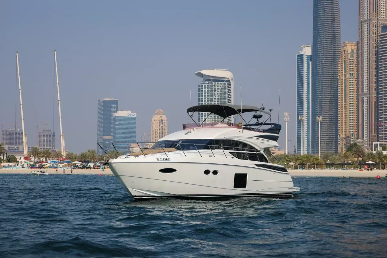 Princess 56 | Loop