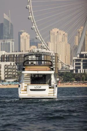 Princess 56 | Loop