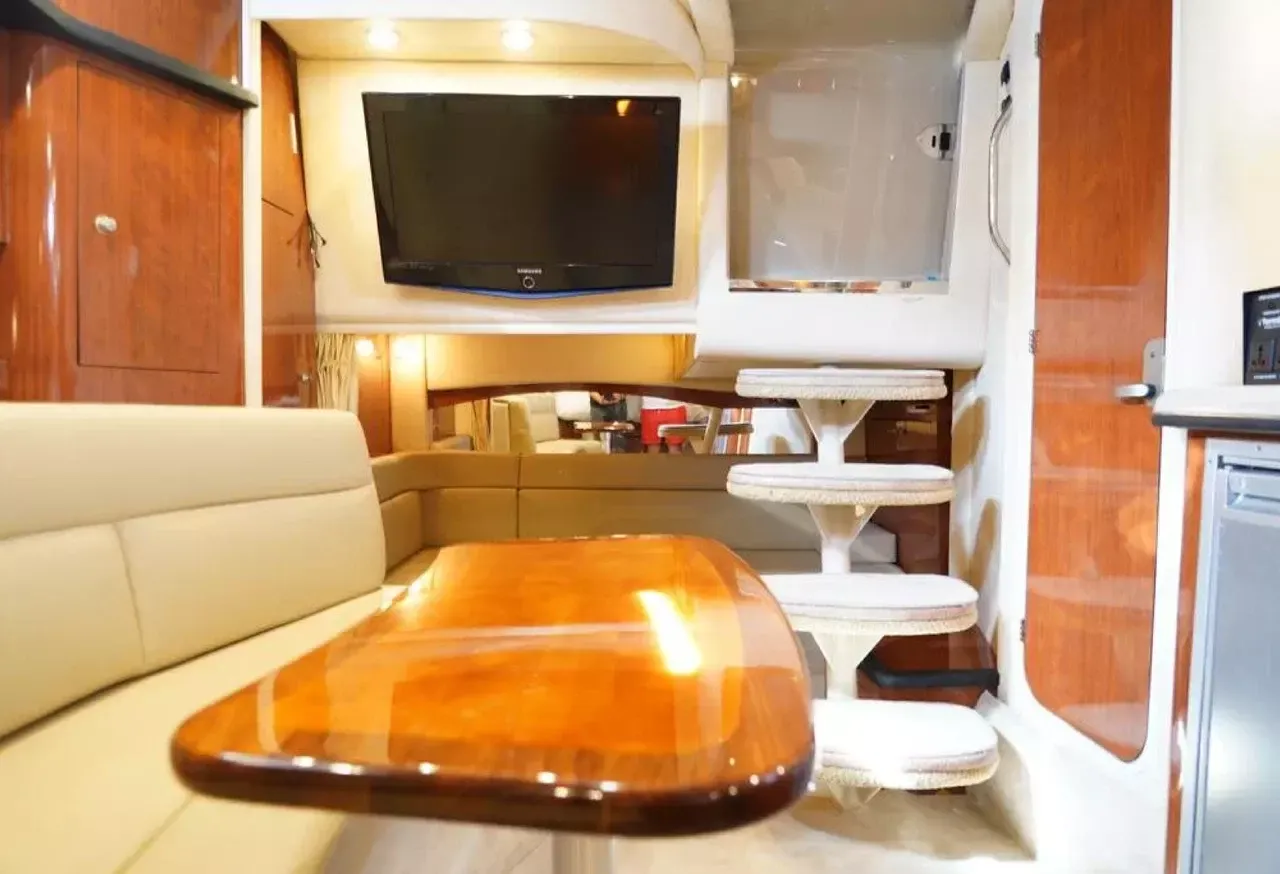 Sea Ray 40 | Zain