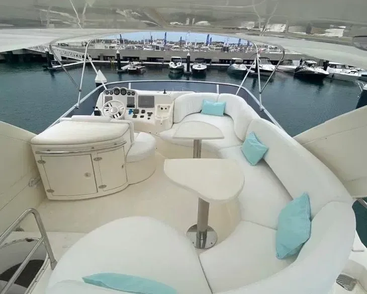 Azimut 50 | Koli