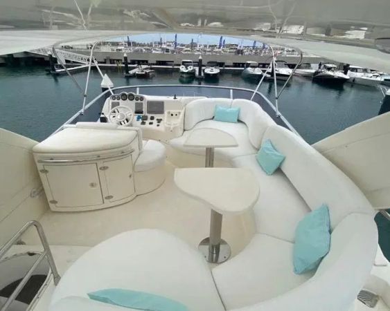 Azimut 50 | Koli