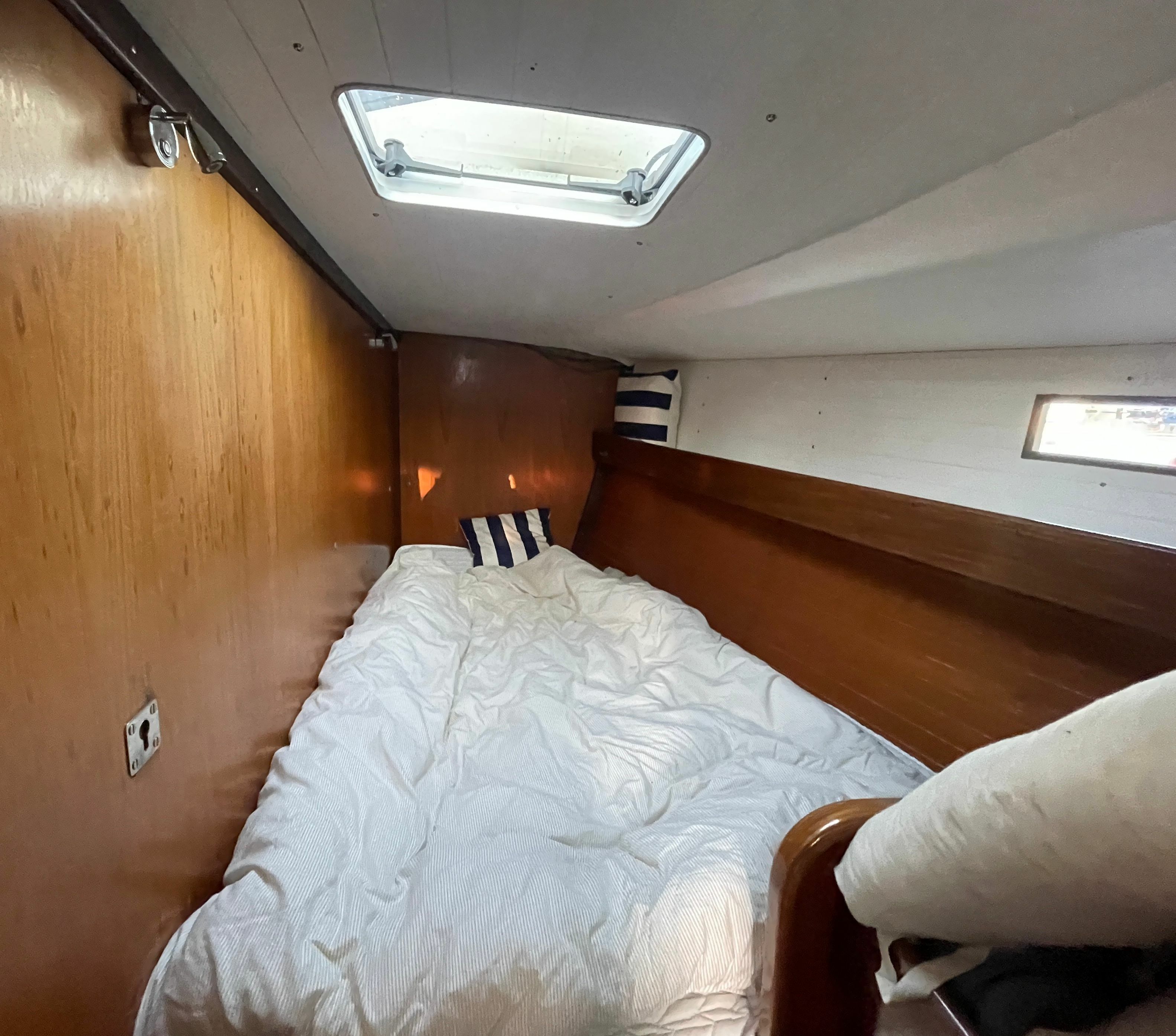 Beneteau Oceanis 430 | Phoenix