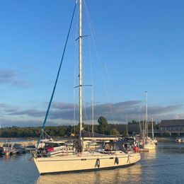 Beneteau Oceanis 430 | Phoenix