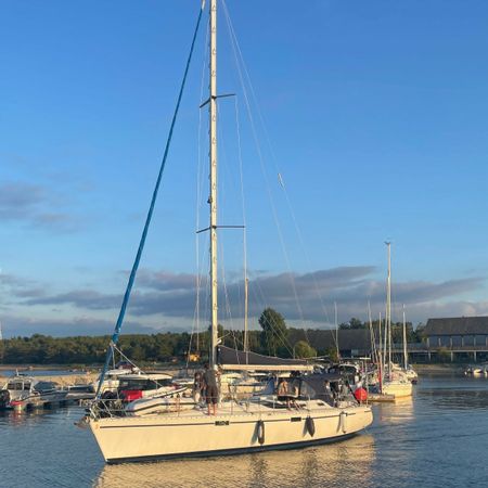 Beneteau Oceanis 430 | Phoenix
