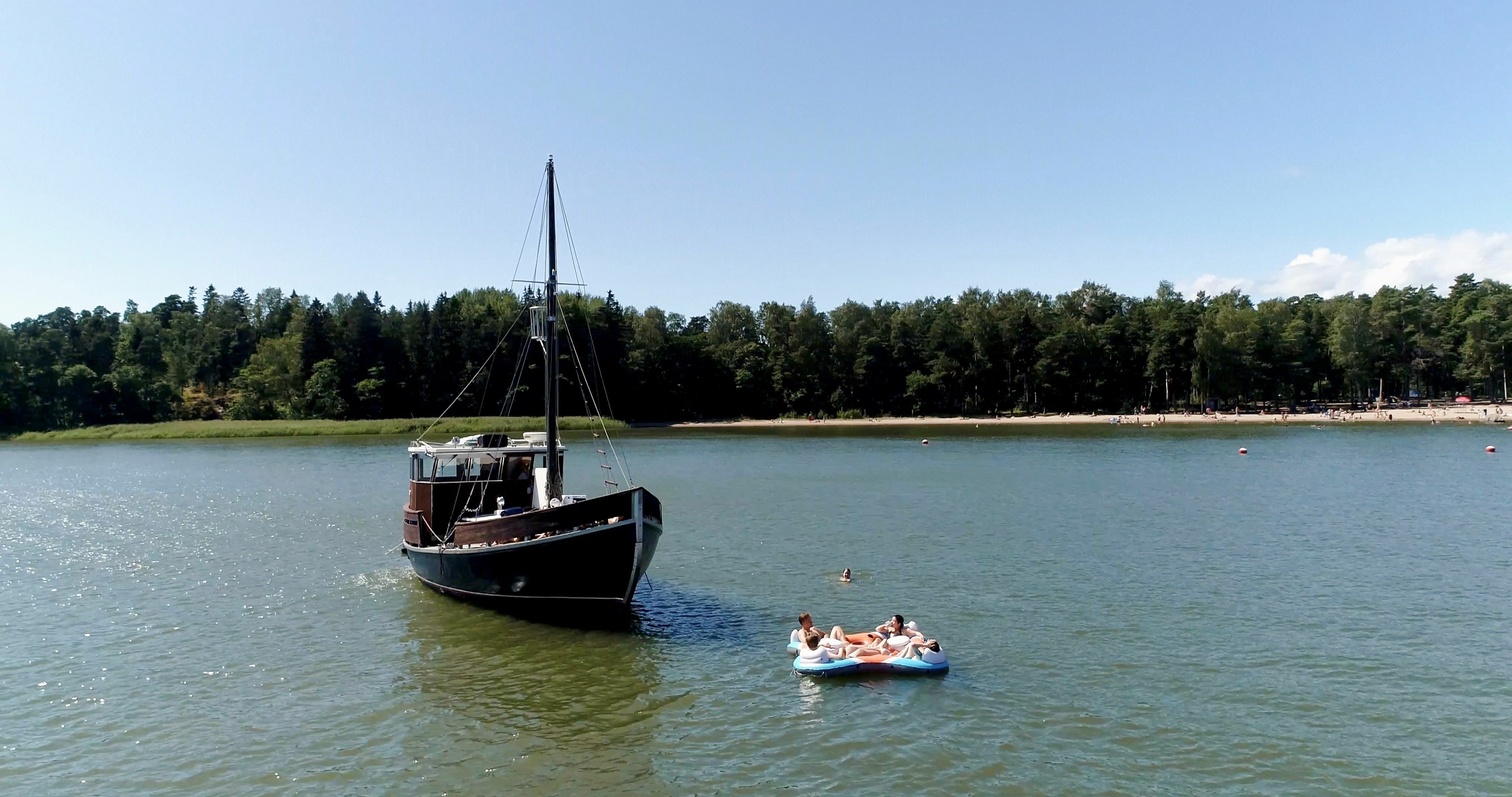 Custom Built 42 | Ark