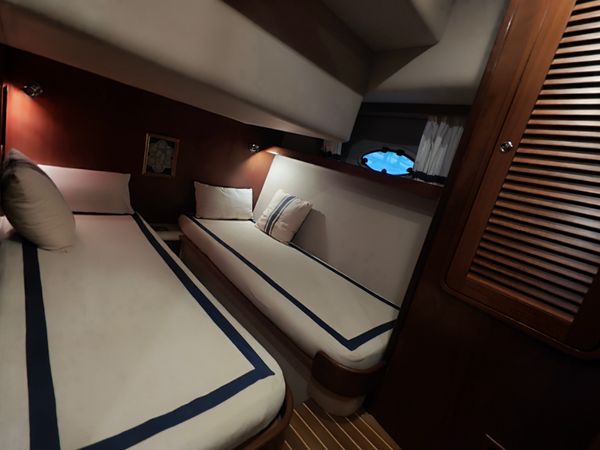 Astinor 46 Cruiser Fly | Azolba