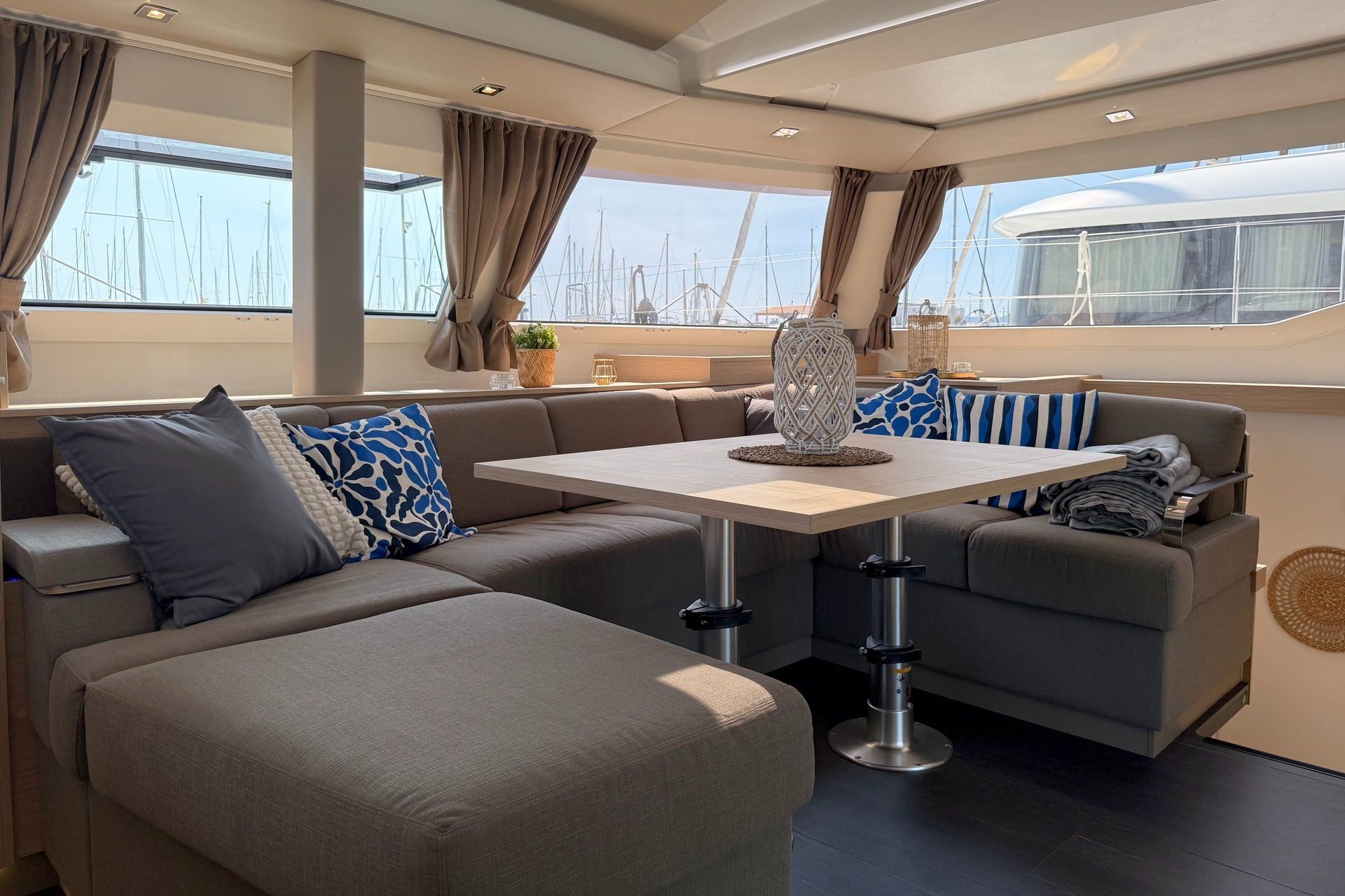 Fountaine Pajot Elba 45 | Yara