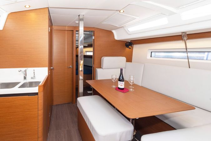 Jeanneau Sun Odyssey 440 | JoElli