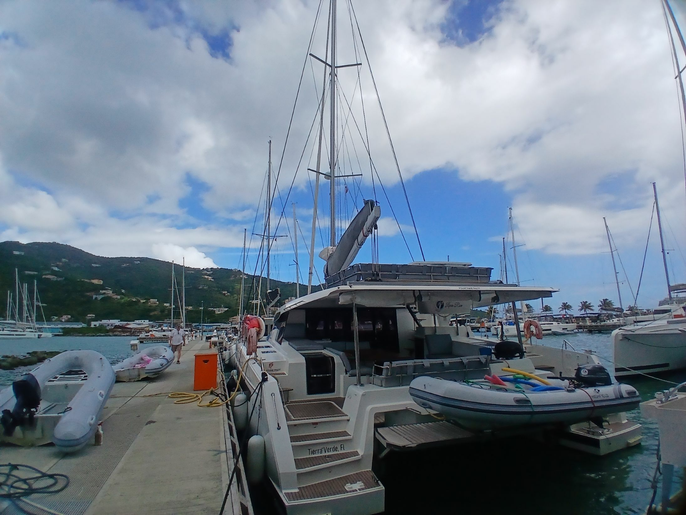 Fountaine Pajot Aura 51 | Lune Rae