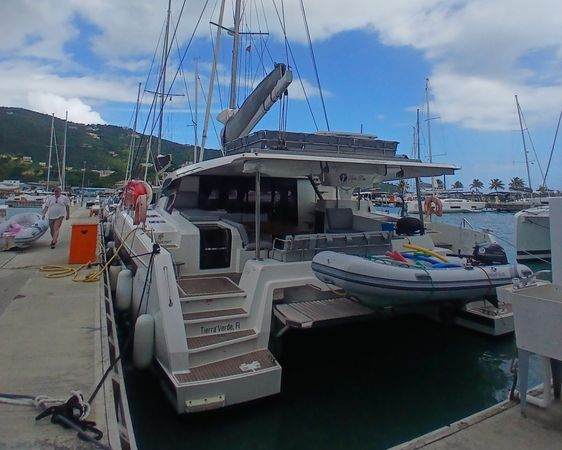Fountaine Pajot Aura 51 | Lune Rae