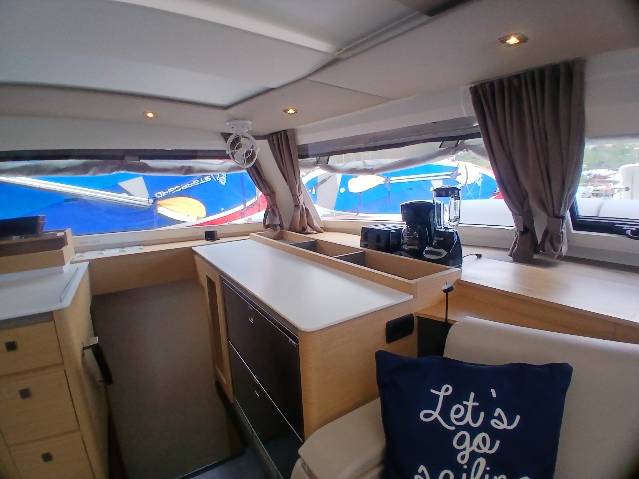 Fountaine Pajot Aura 51 | Lune Rae