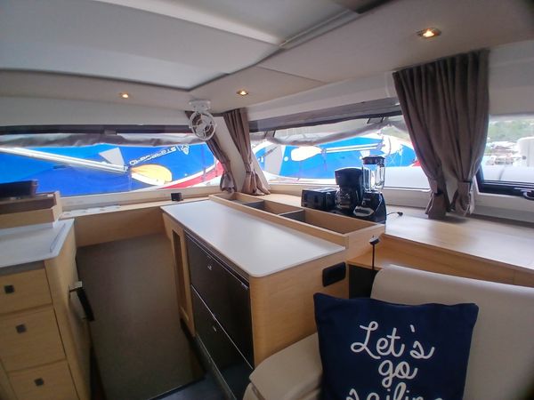 Fountaine Pajot Aura 51 | Lune Rae