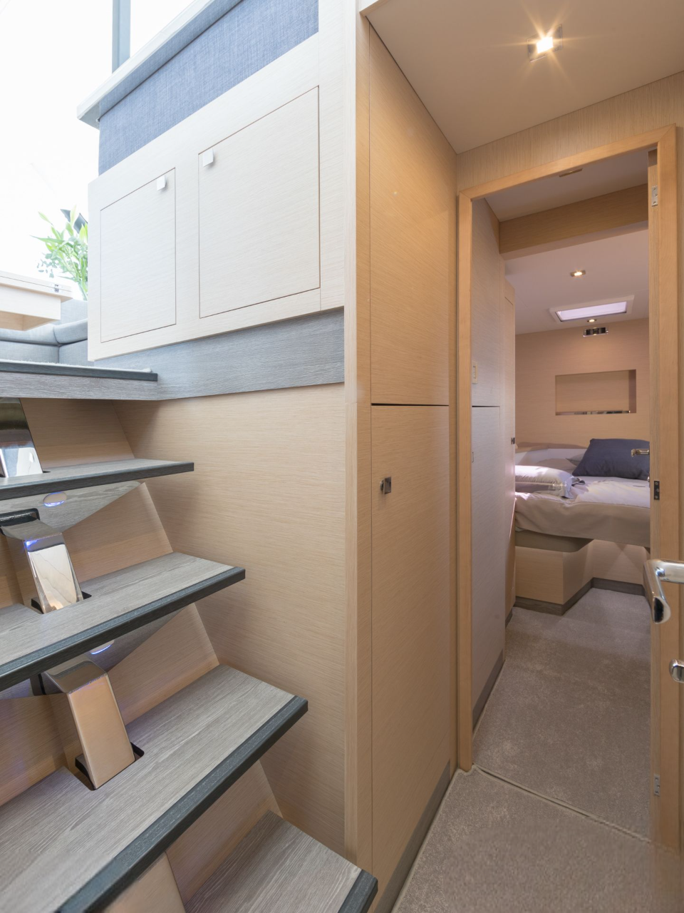 Fountaine Pajot MY6 | Mamma Mia