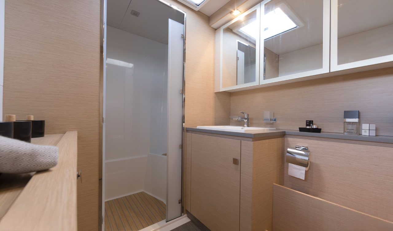 Fountaine Pajot MY6 | Mamma Mia