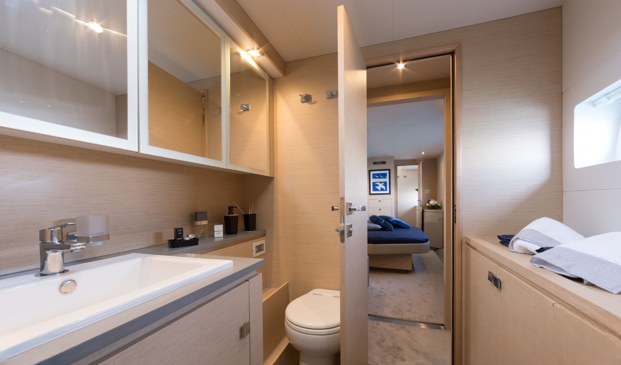 Fountaine Pajot MY6 | Mamma Mia