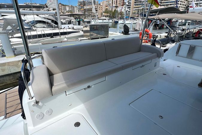 Fountaine Pajot MY6 | Mamma Mia