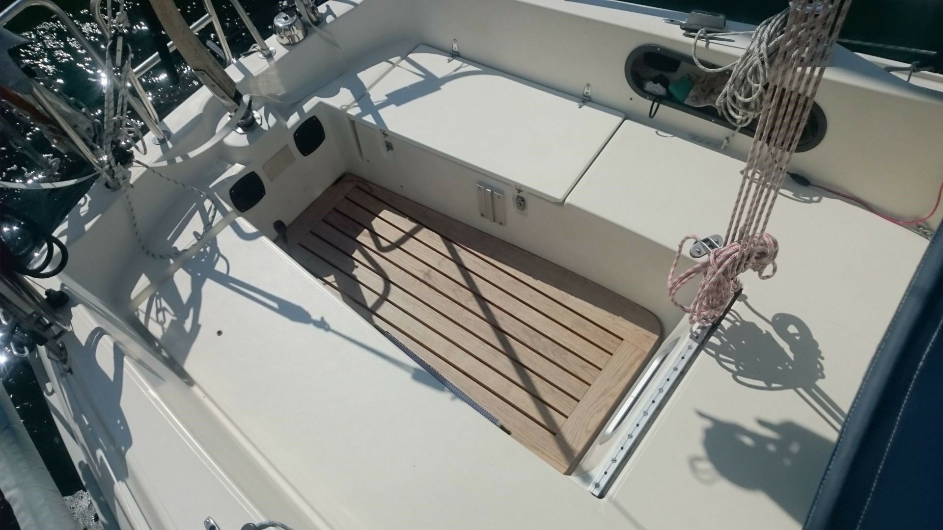 Maxi Fenix 28 | Aquarius