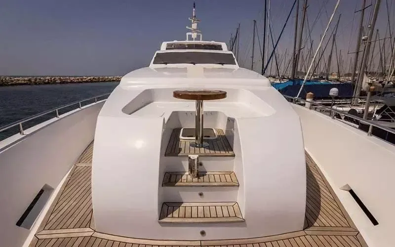 Majesty 121 | Meteor