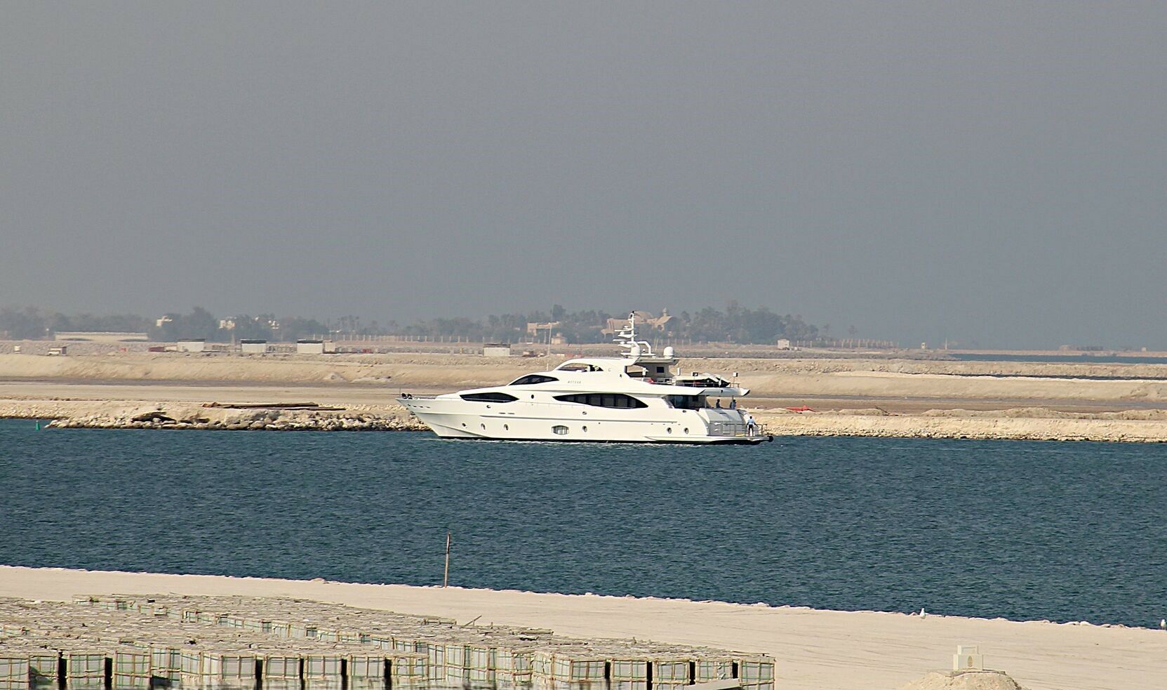 Majesty 121 | Meteor