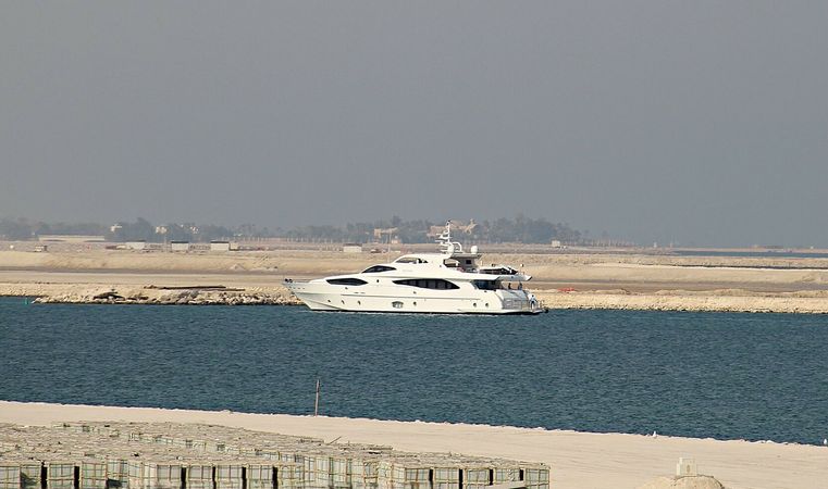 Majesty 121 | Meteor
