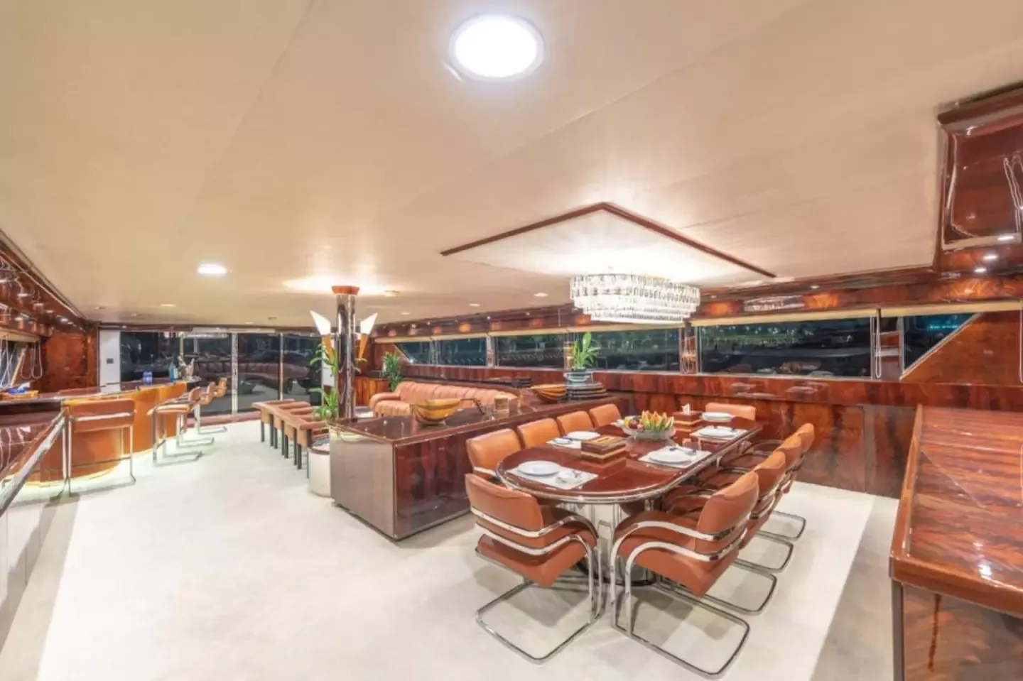 Hatteras 142 | Harpoon