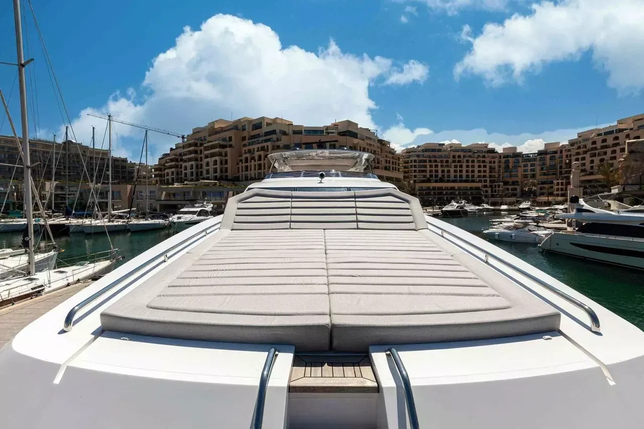 Sunseeker Predator 95 | New Edge