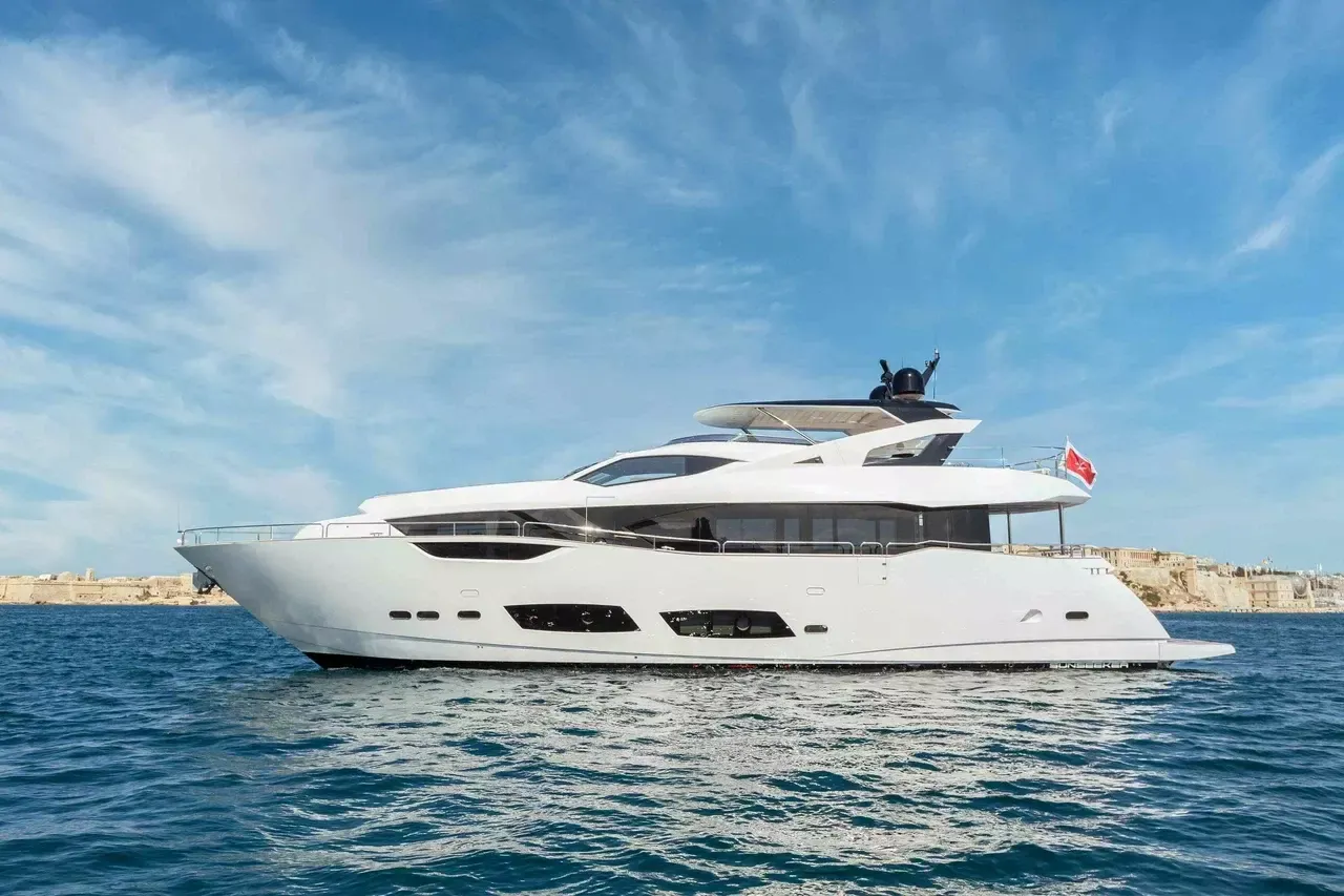 Sunseeker Predator 95 | New Edge