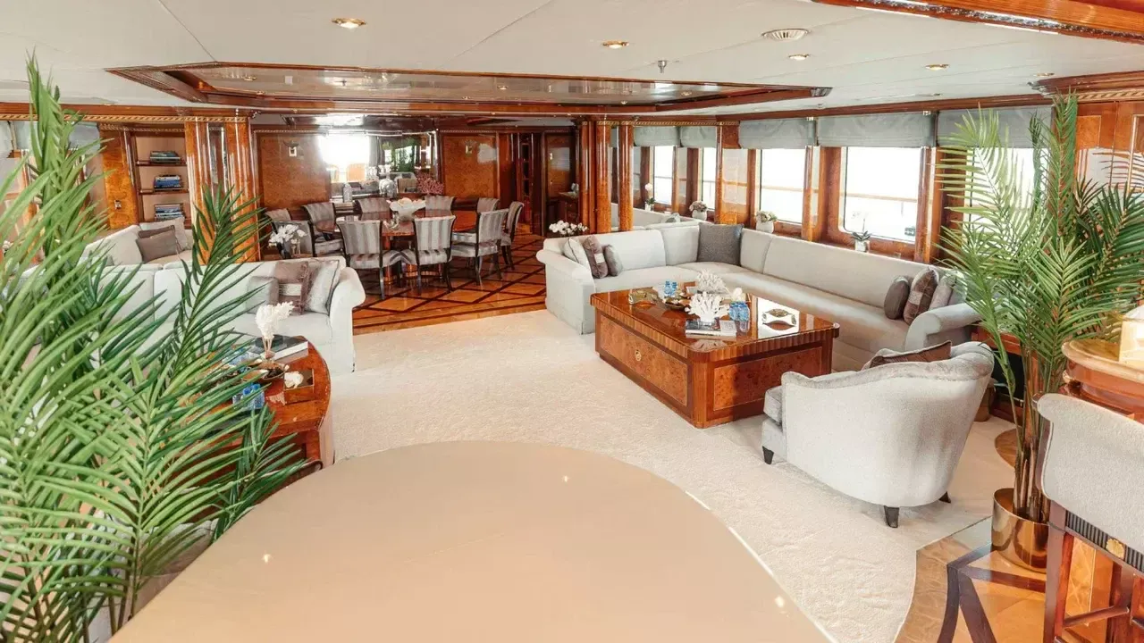 Benetti 184 | Zefzaf