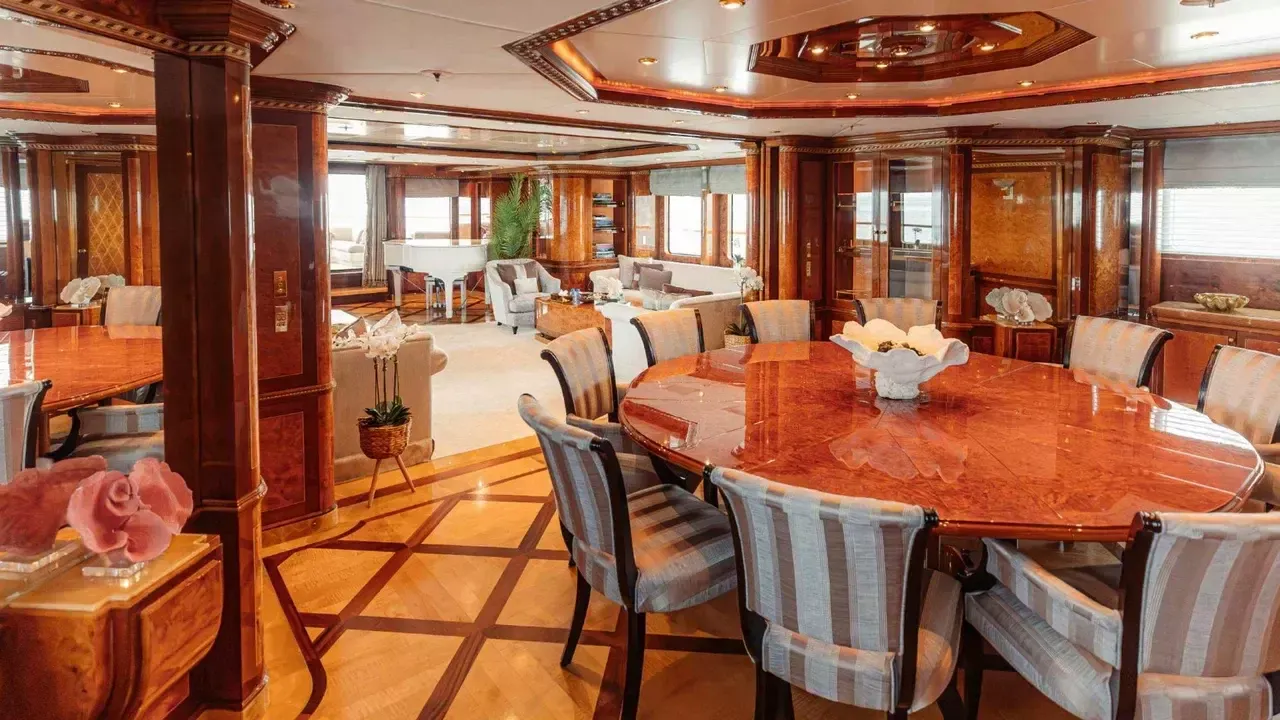 Benetti 184 | Zefzaf