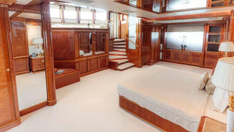 Benetti 184 | Zefzaf