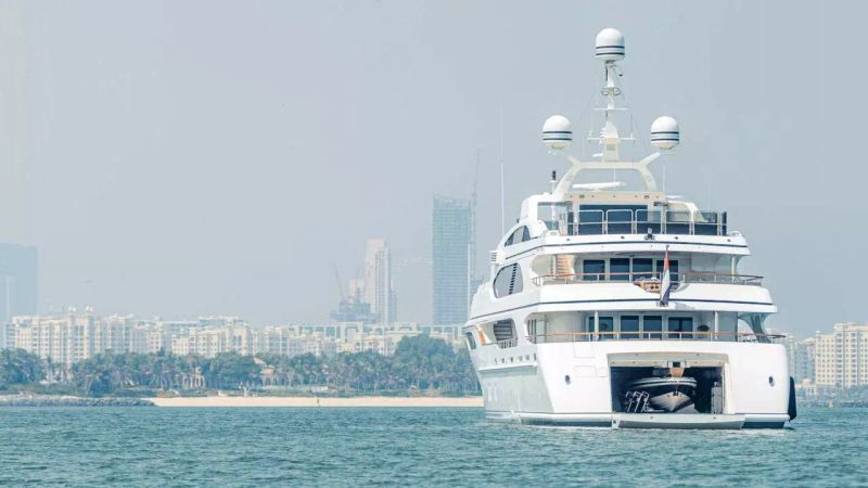 Benetti 184 | Zefzaf