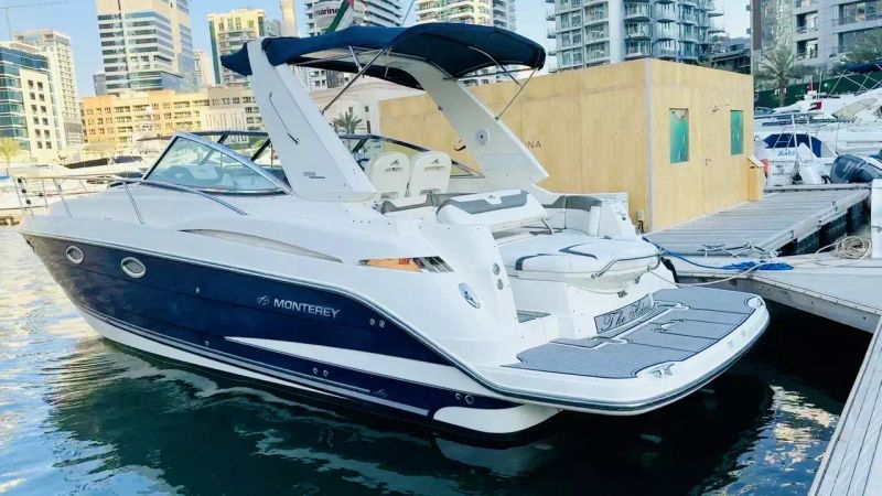 Monterey 375 | The Hideout