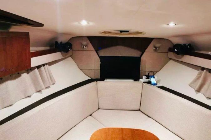 Four Winns Vista 275 | Angel