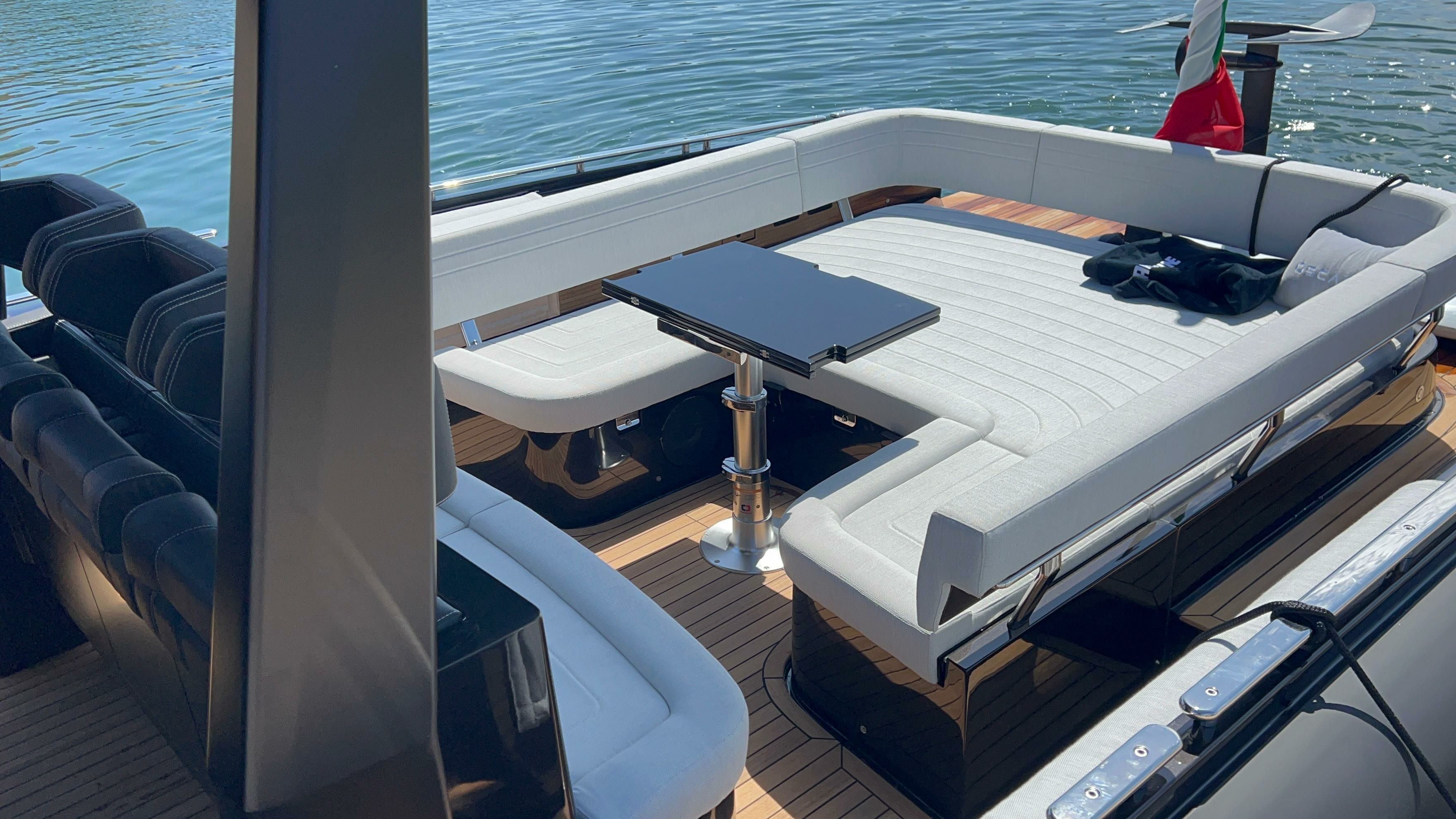 Novamarine Black Shiver 120 | Oscar