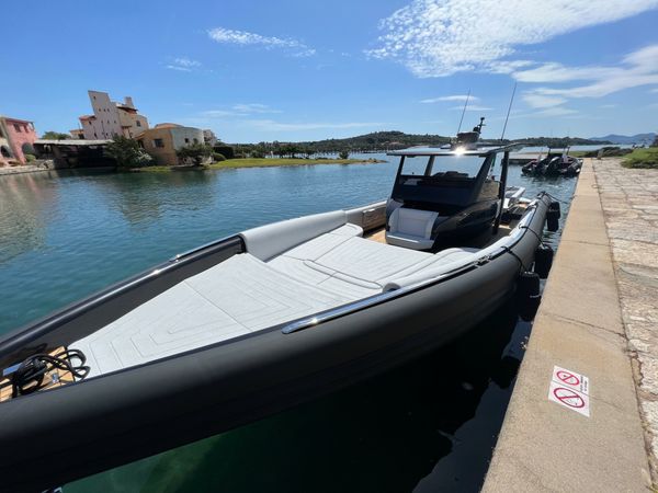 Novamarine Black Shiver 120 | Oscar