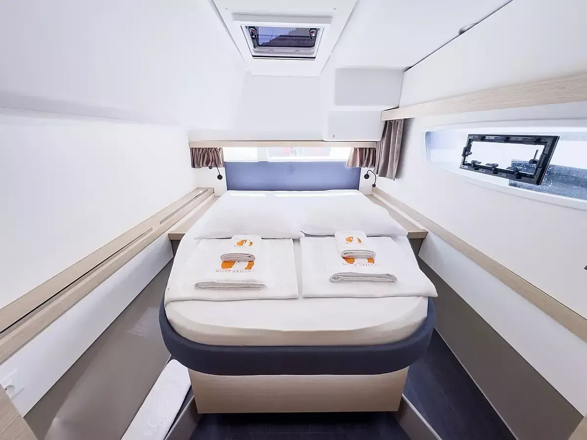 Fountaine Pajot Isla 40 | Portofino