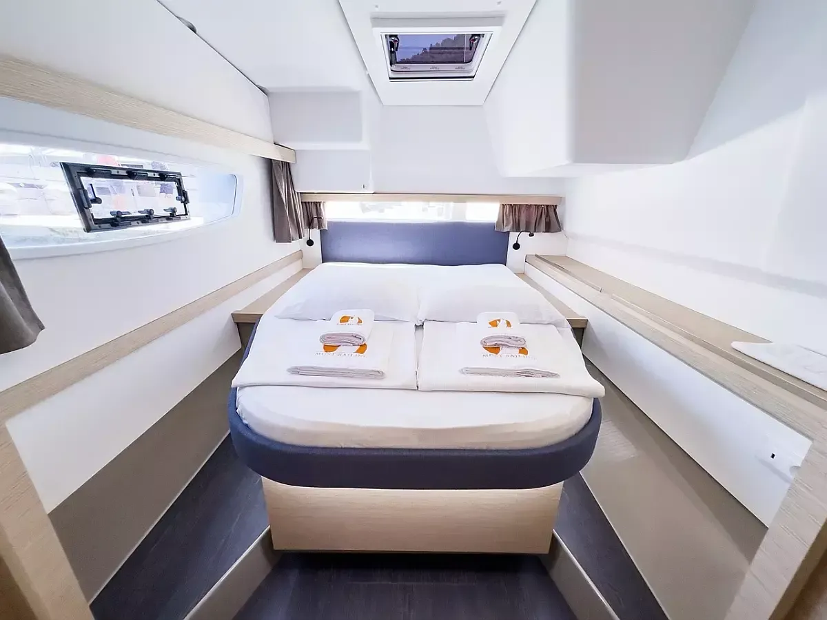 Fountaine Pajot Isla 40 | Portofino