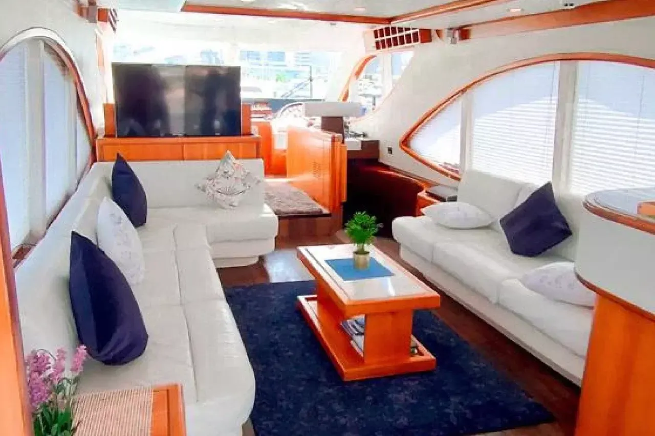 Duretti 70 | Ultimate