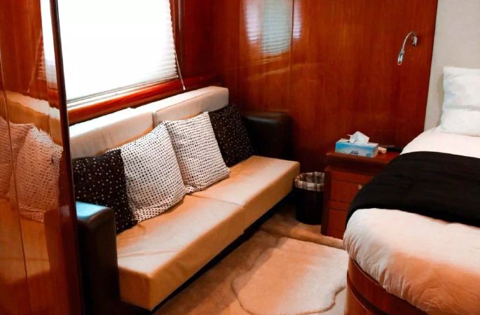 Duretti 70 | Ultimate